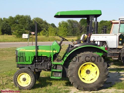 John Deere 5220 ficha técnica y opiniones