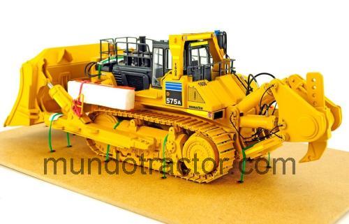 Komatsu D575A ficha técnica y opiniones
